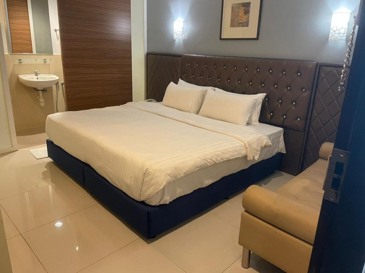 Mangga Boutique Hotel Seri Kembangan Kültér fotó