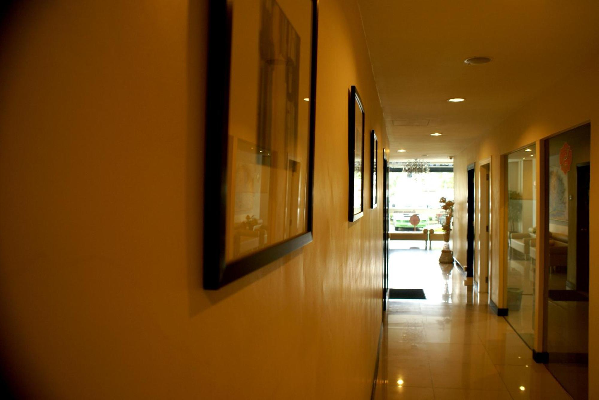 Mangga Boutique Hotel Seri Kembangan Kültér fotó